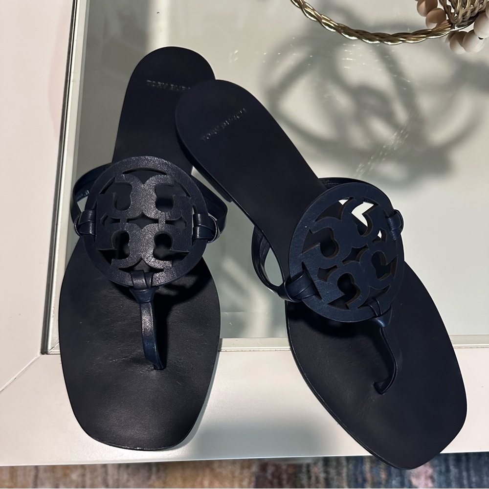 Tory Burch Blue Sandals with Circular Medallion Design

SOLD!!!